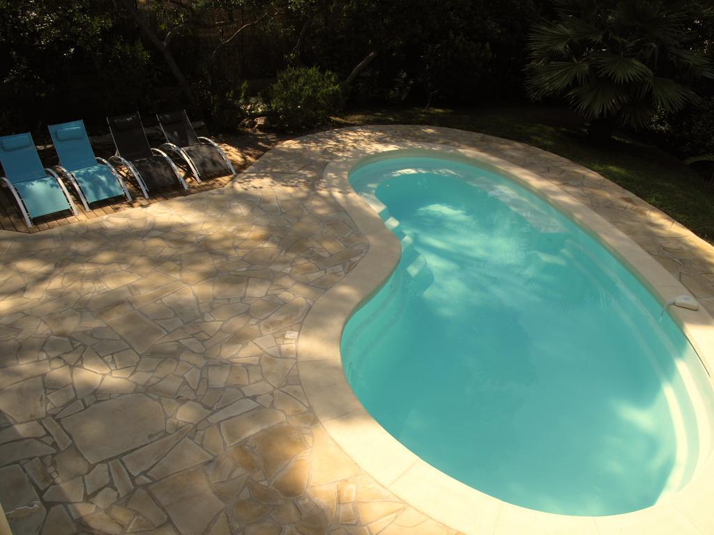 Appartement Dans Villa St Raphael แซ็งต์-ราฟาเอล ภายนอก รูปภาพ