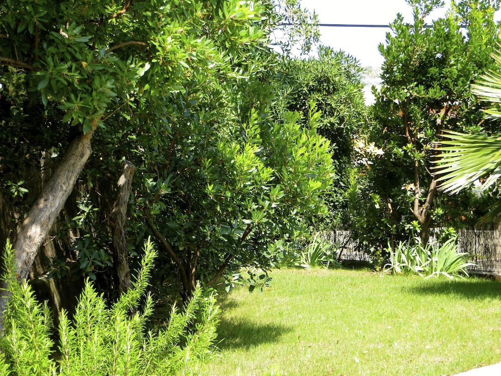 Appartement Dans Villa St Raphael แซ็งต์-ราฟาเอล ห้อง รูปภาพ