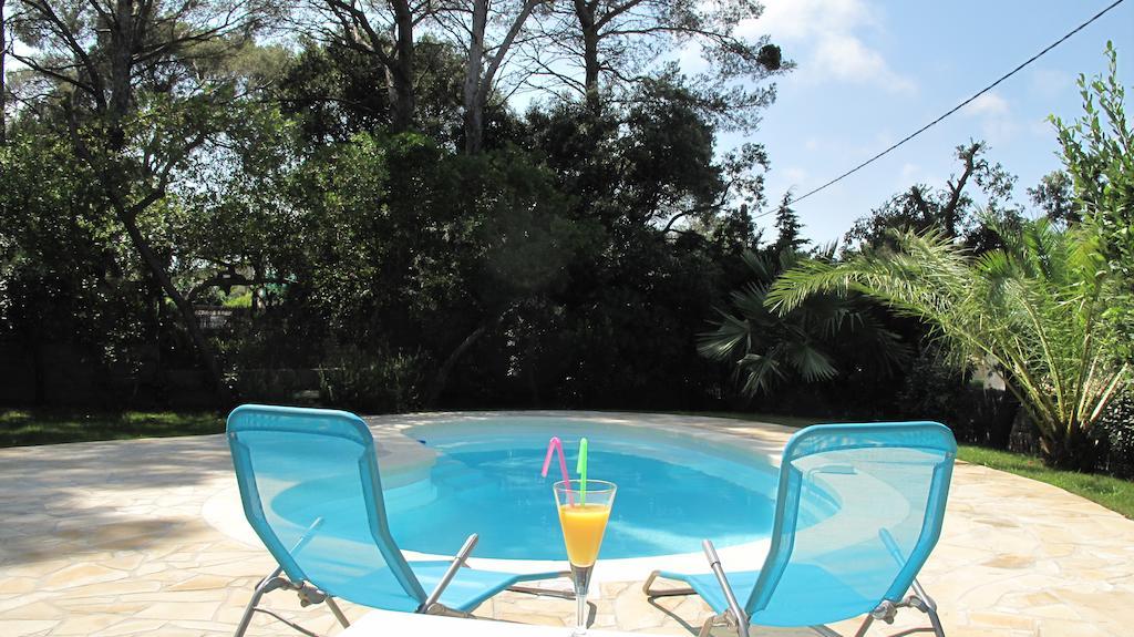 Appartement Dans Villa St Raphael แซ็งต์-ราฟาเอล ห้อง รูปภาพ