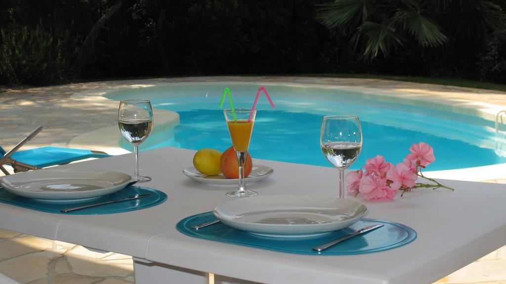 Appartement Dans Villa St Raphael แซ็งต์-ราฟาเอล ภายนอก รูปภาพ